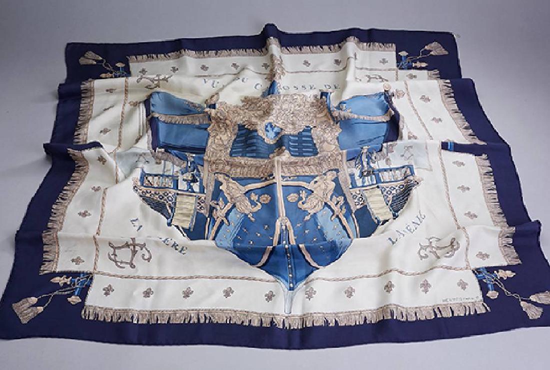 HERMES Carree, 'Vue du Carosse de la Galere laReale': HERMES Carree, 'Vue du Carosse de la Galere laReale' , 100 % silk, Made in Paris, ground cream coloured, edges blue, partly with fleur-de-lys, cords, cleaning necessary, handrolled, approx. 88 x 88 cm