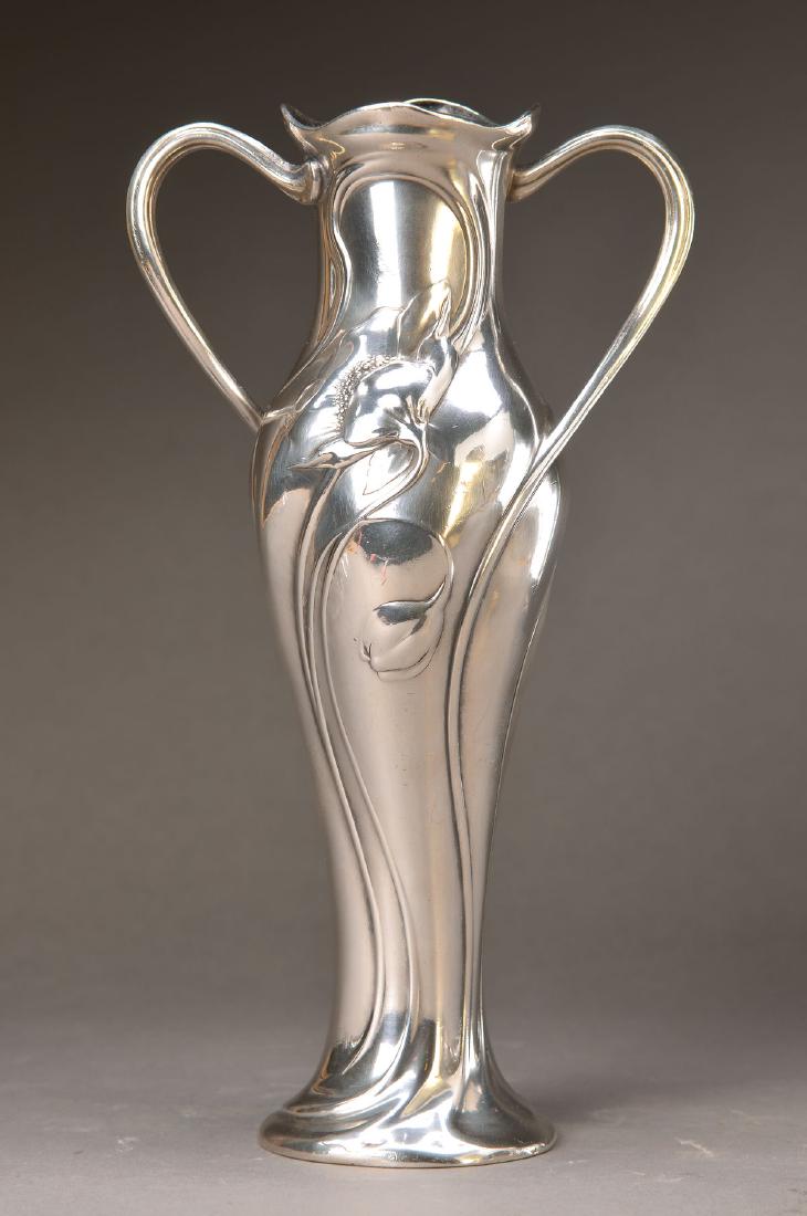 Art Nouveau vase (1 of 1)