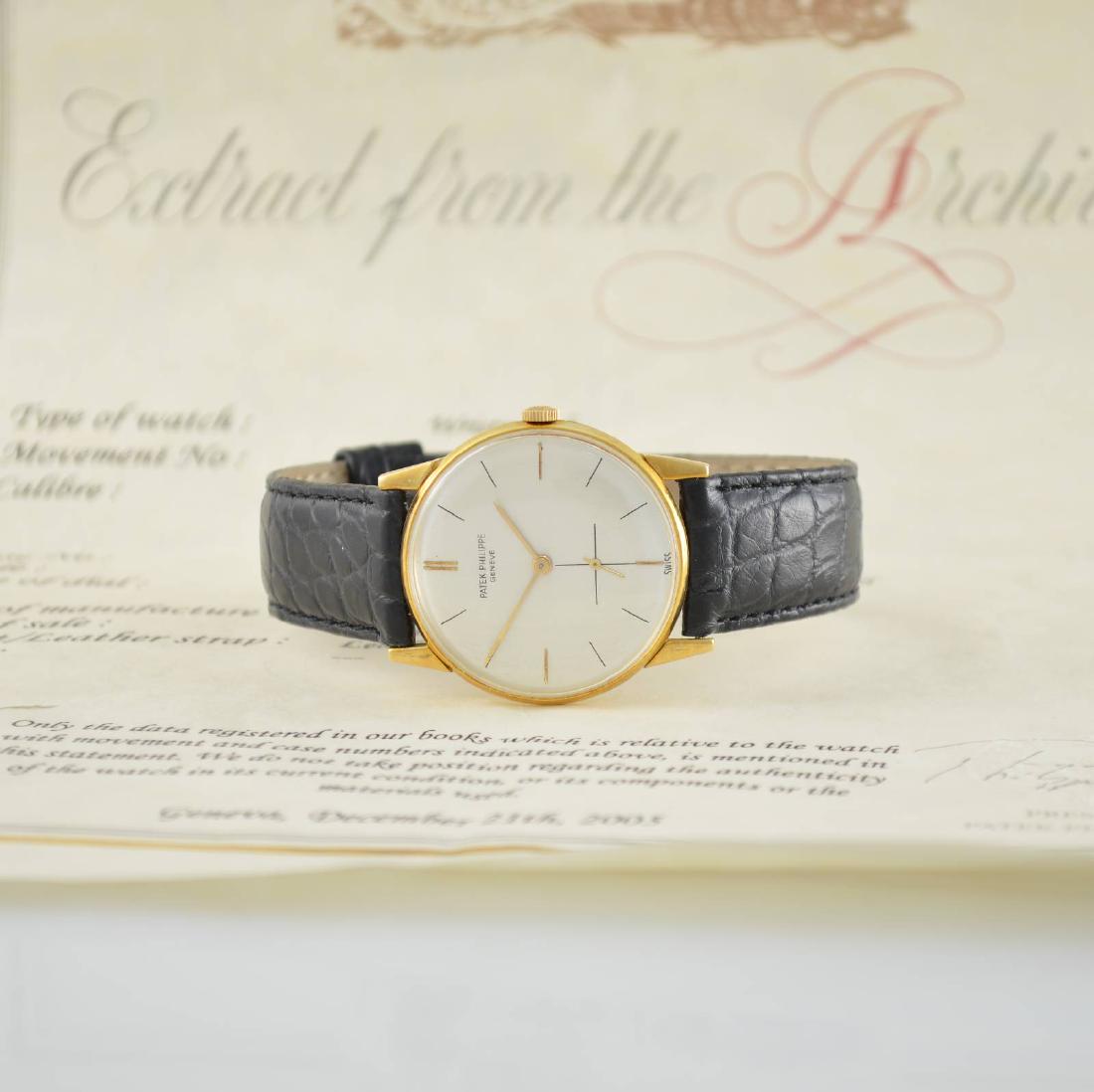 PATEK PHILIPPE reference 2573 wristwatch in 18k gold (1 of 10)