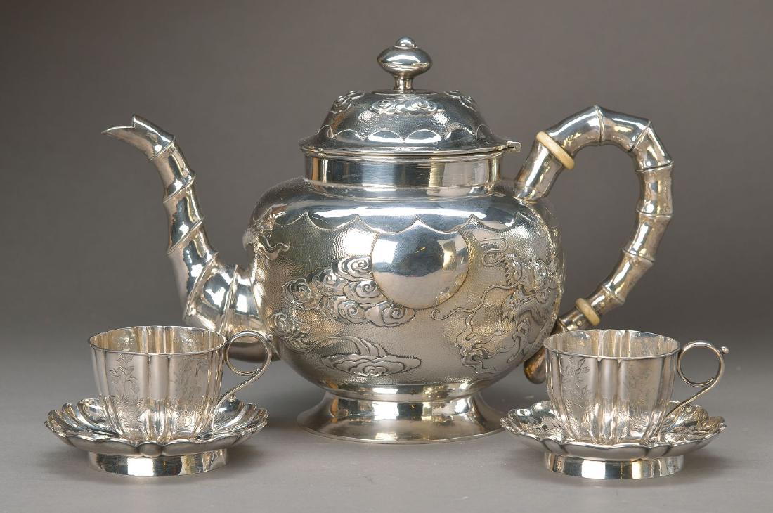 tea pot, 2 cups with saucers (1 of 1)