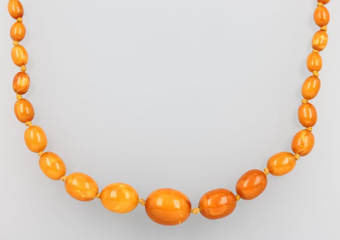Necklace made of amber, german approx. 1930 (1 of 5)