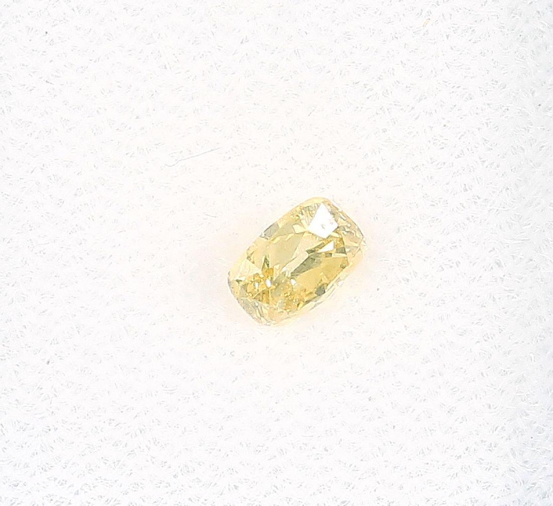 Loose diamond in cushion-cut (1 of 3)