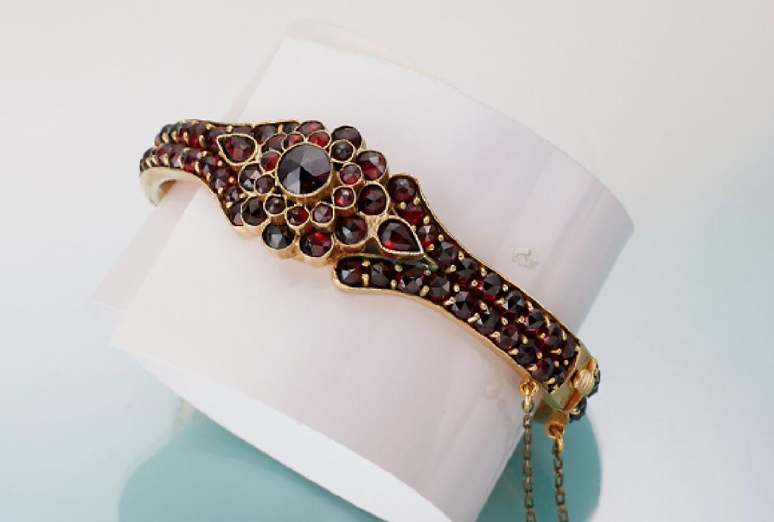 Bangle with garnets, Bohemia approx. 1900s (1 of 1)