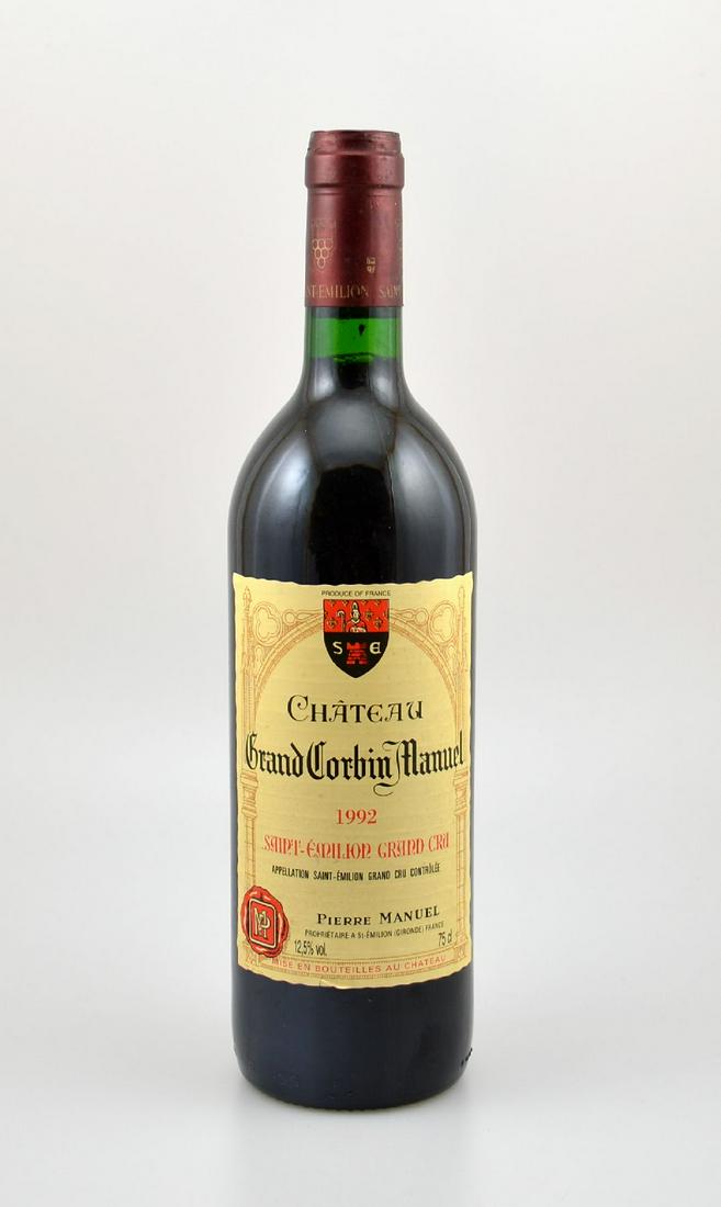 2 bottles of 1992 Chateau Grand Corbin Manuel,: 2 bottles of 1992 Chateau Grand Corbin Manuel, Saint-Emilion Grand Cru, each approx 75 cl, 12,5 % Vol., filling levels: each approx into neck, not tasted, Provenance: From a private wine collection