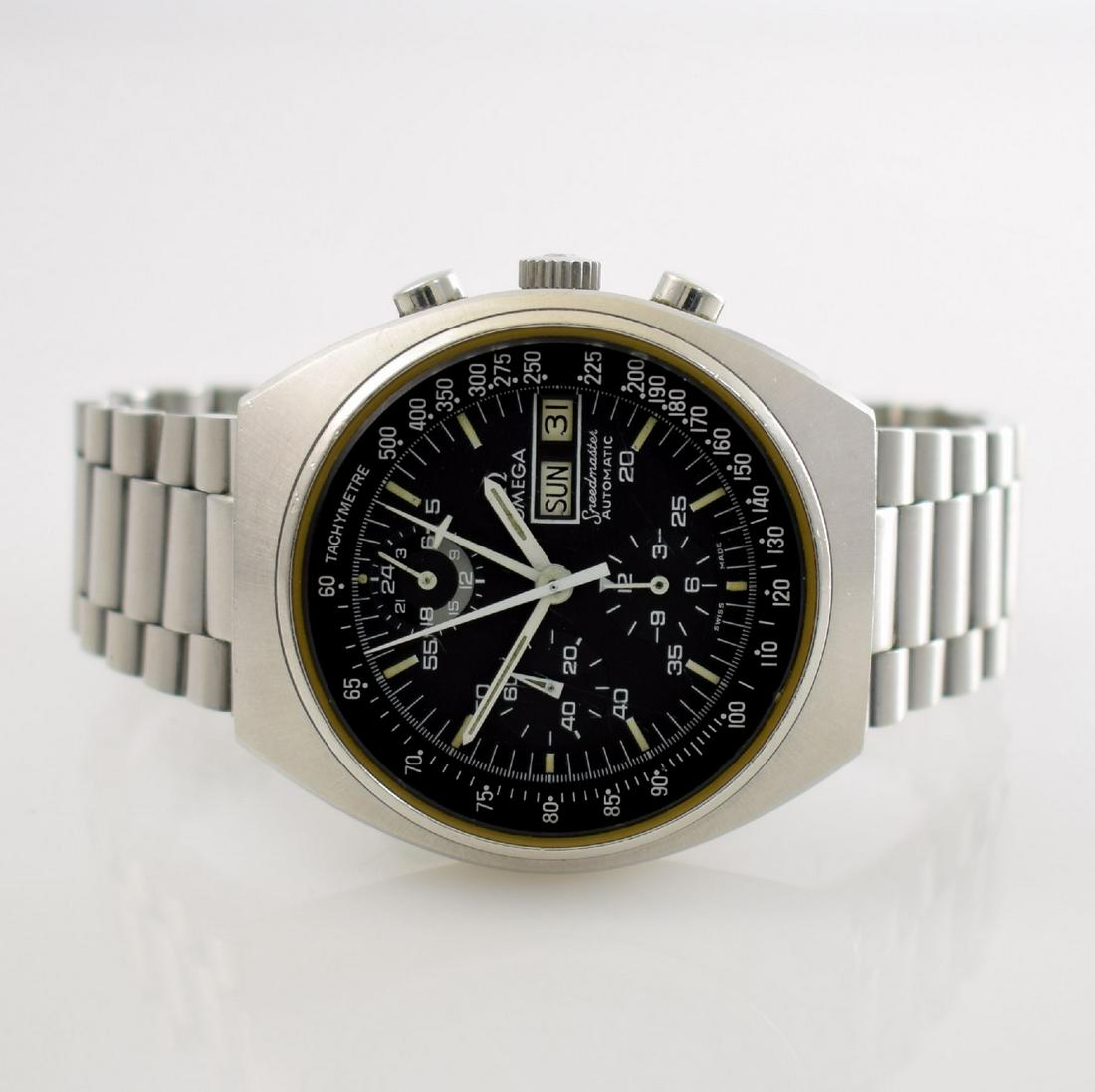 OMEGA Speedmaster gents wristwatch with chronograph: OMEGA Speedmaster gents wristwatch with chronograph in stainless steel, Switzerland around 1984, self winding, reference 176.0012, screwed down case back with Seamaster-logo, black dial with luminous 