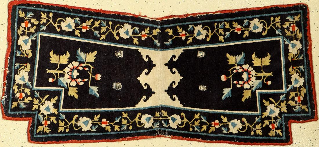Saddle Cover, China, around 1920, wool on cotton: Saddle Cover, China, around 1920, wool on cotton, approx. 130 x 60 cm, condition: 3. Auction: Antique, old and decorative rugs & carpets. Please ask for condition-reports and more high-resolution deta