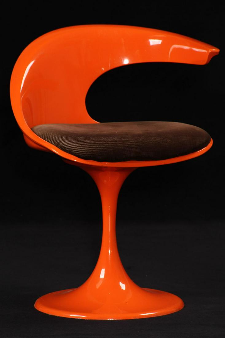 Space Age swivel armchair: Space Age swivel armchair, 'Wattenheimer Kunststoffwerke', West Germany, orange, swivelseat made of plastic, upholstered seat cushionwith brown fabric cover, futuristic design, base with round base pl