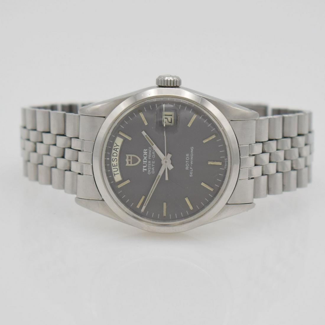 Tudor Date Day Reference 9450 Gents Wristwatch In Steel