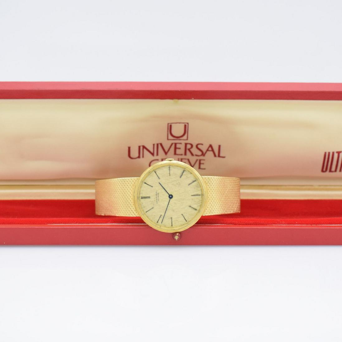 UNIVERSAL GENEVE 18k yellow gold gents wristwatch (1 of 12)