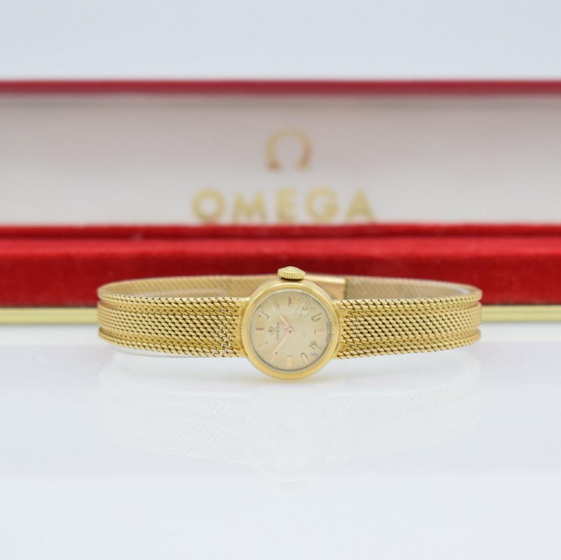 OMEGA 18k yellow gold ladies wristwatch (1 of 10)