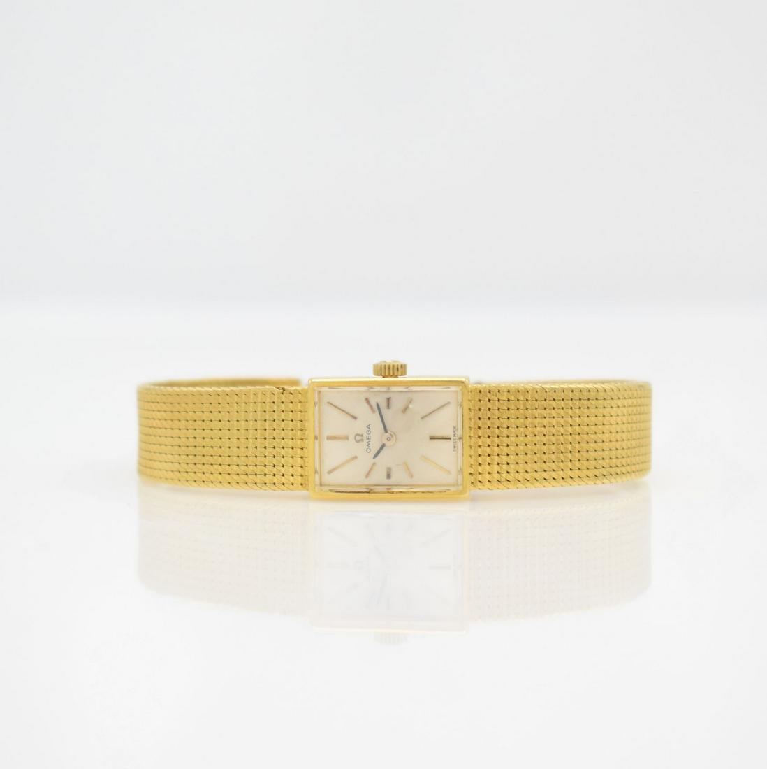 OMEGA 18k yellow gold ladies wristwatch (1 of 8)