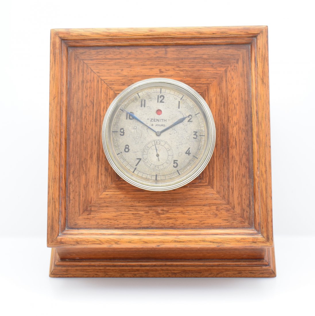 ZENITH board clock with 8-days movement in wooden case (1 of 4)