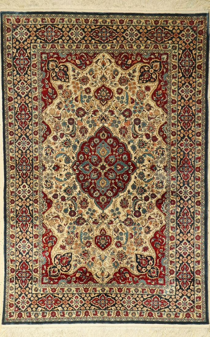 Hereke silk, China, approx. 50 years, pure natural (1 of 1)