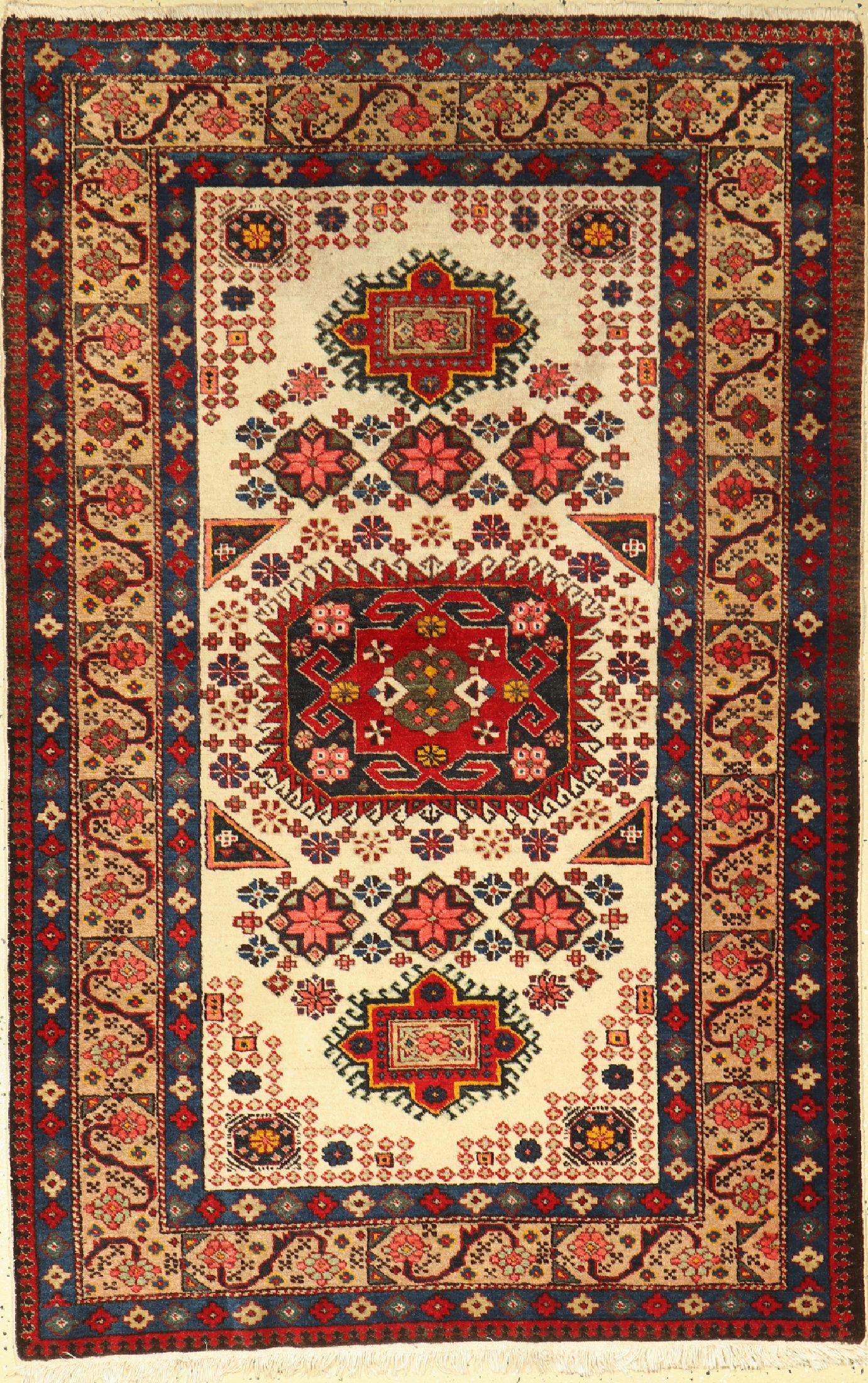 Shirvan old, Russia, around 1960, wool on cotton (1 of 1)