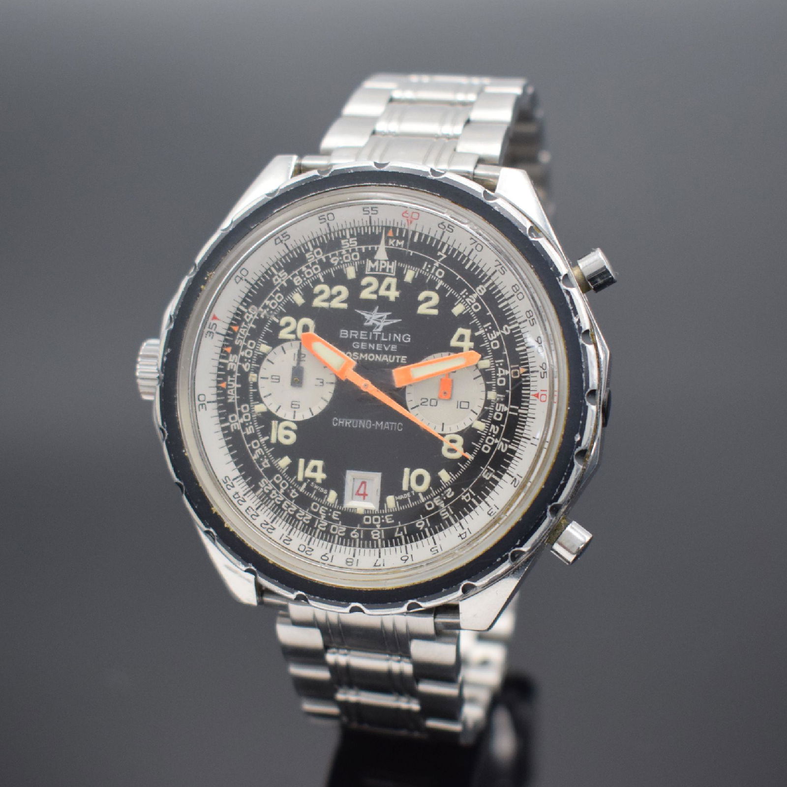 BREITLING Cosmonaute Chrono-Matic gents chronograph (1 of 7)
