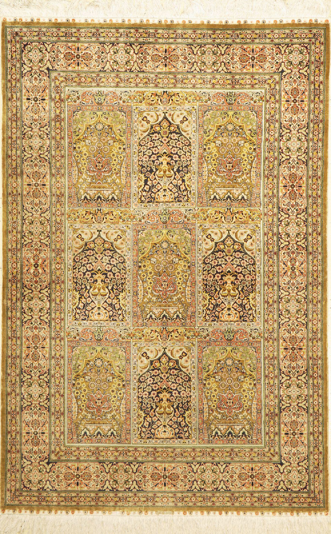 Hereke silk fine, China, approx. 40 years, pure natural (1 of 1)