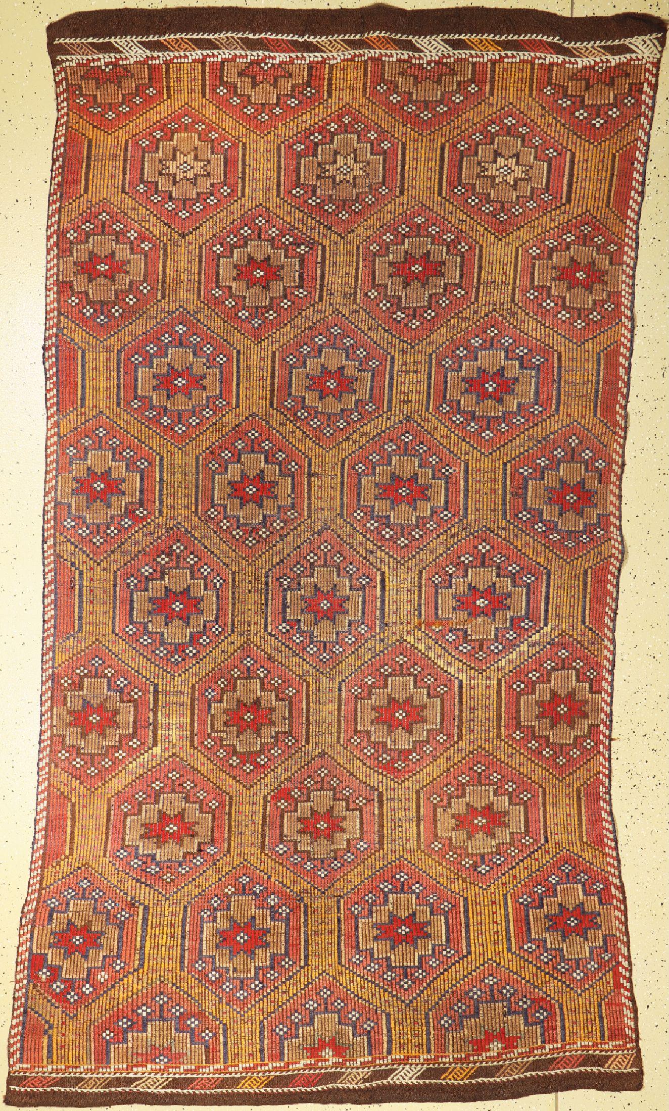 Zili Kelim, Turkey, around 1920, wool on wool,approx. 285 (1 of 1)