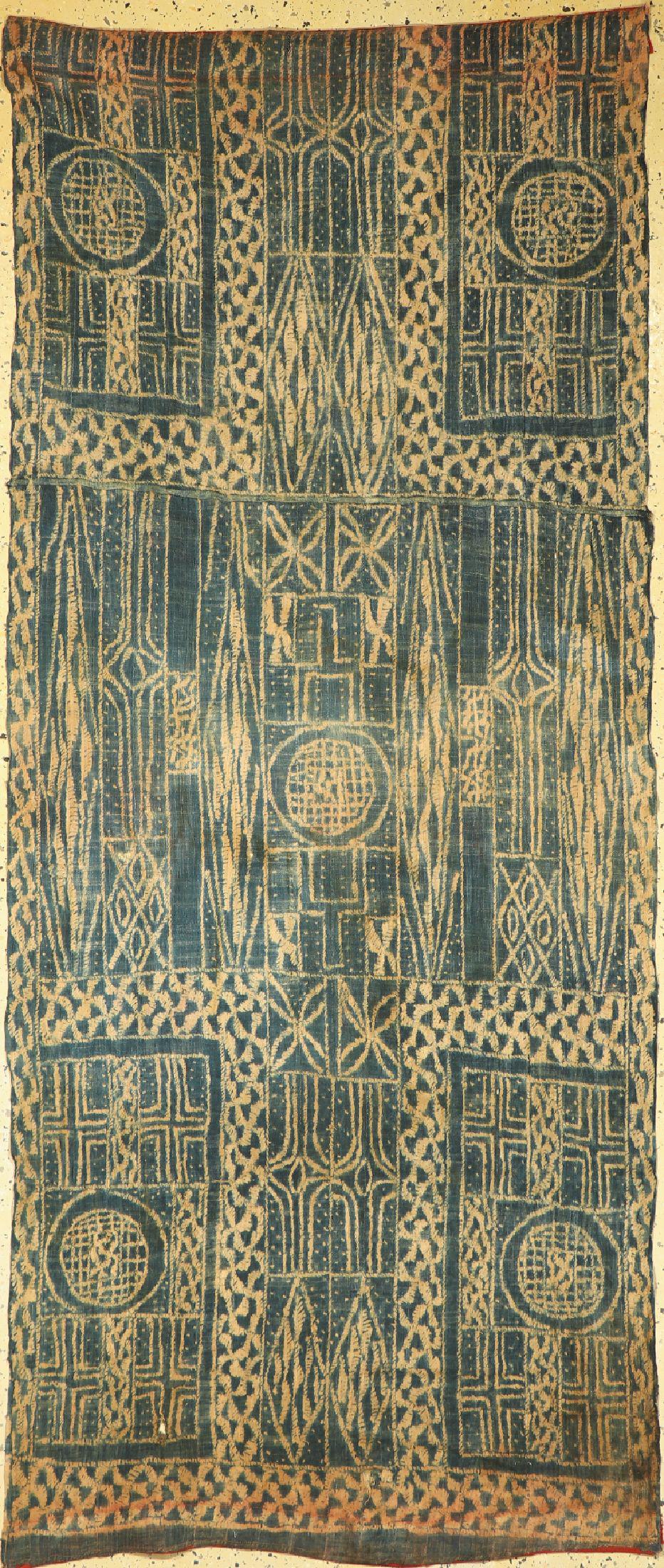 N'Dop Batik old, Cameroon, around 1930, cotton tie-dyed (1 of 1)