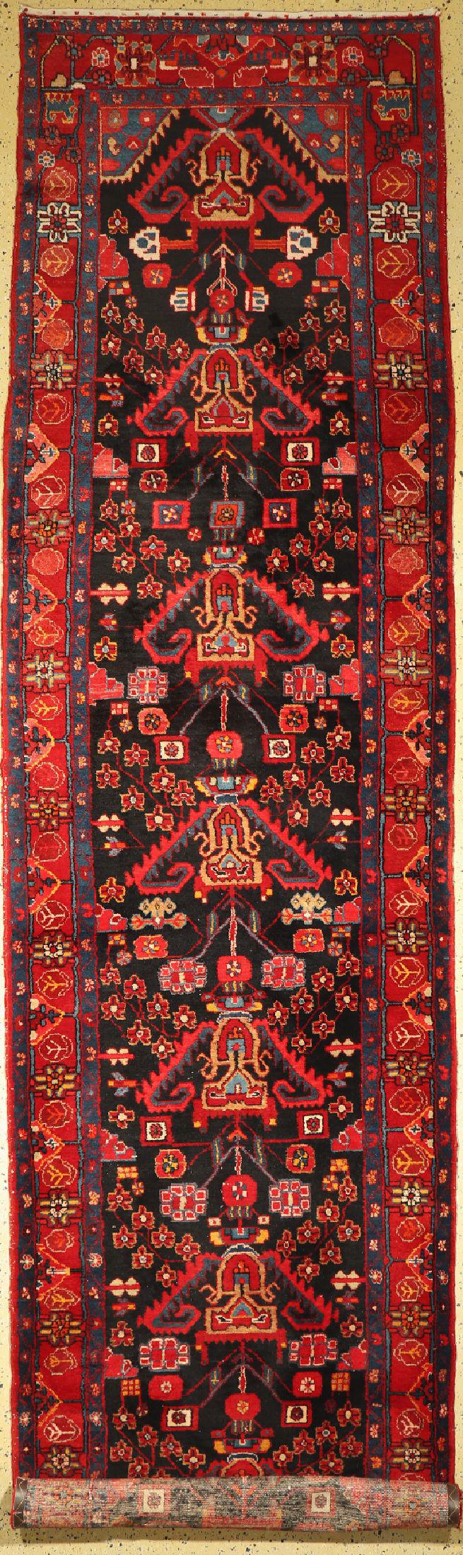 Nahawand old, Persia, around 1950, wool on cotton (1 of 1)