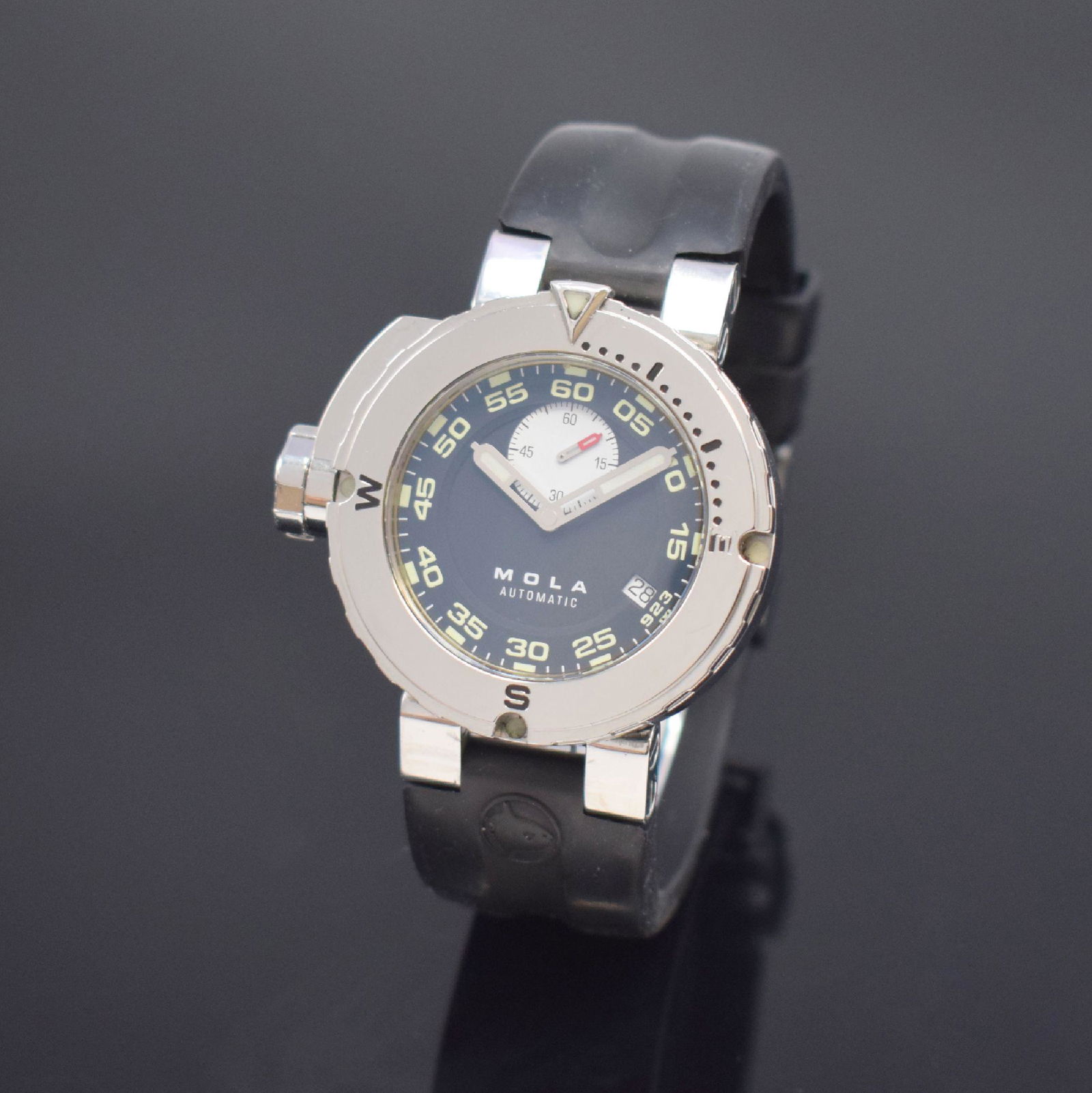 MOLA 923M to 1.000 pieces limited Diving wristwatch (1 of 6)