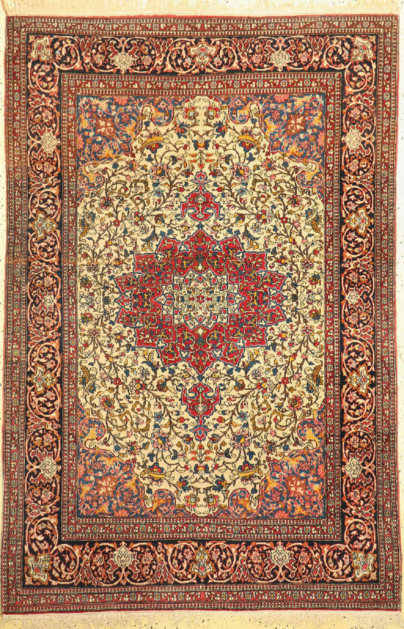Antique Isfahan, Persia, around 1900, wool on cotton (1 of 1)