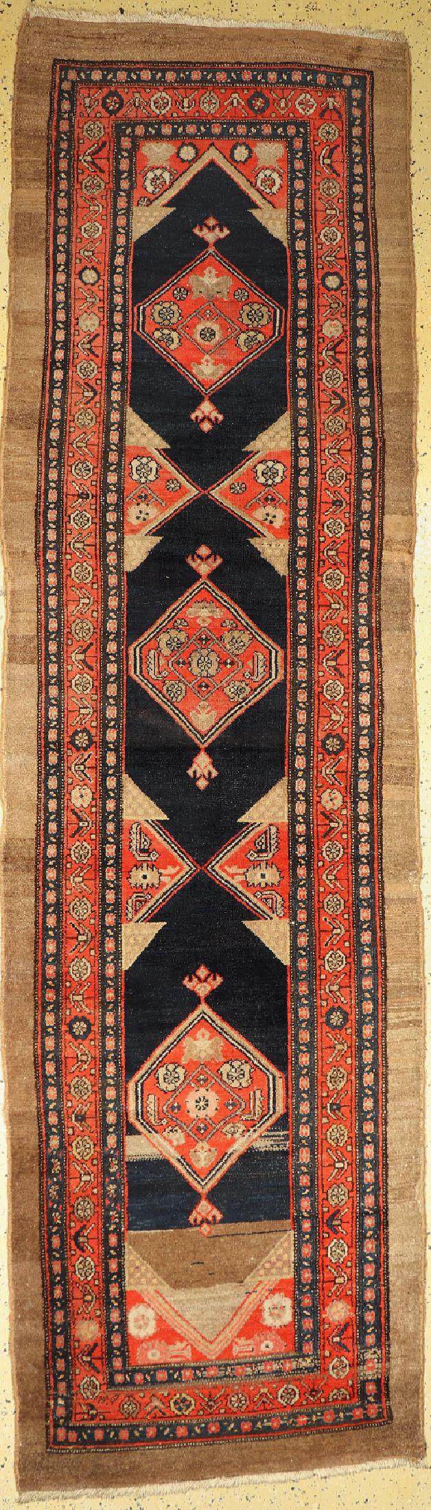 Antique Sarab, Persia, around 1900, wool on cotton (1 of 1)
