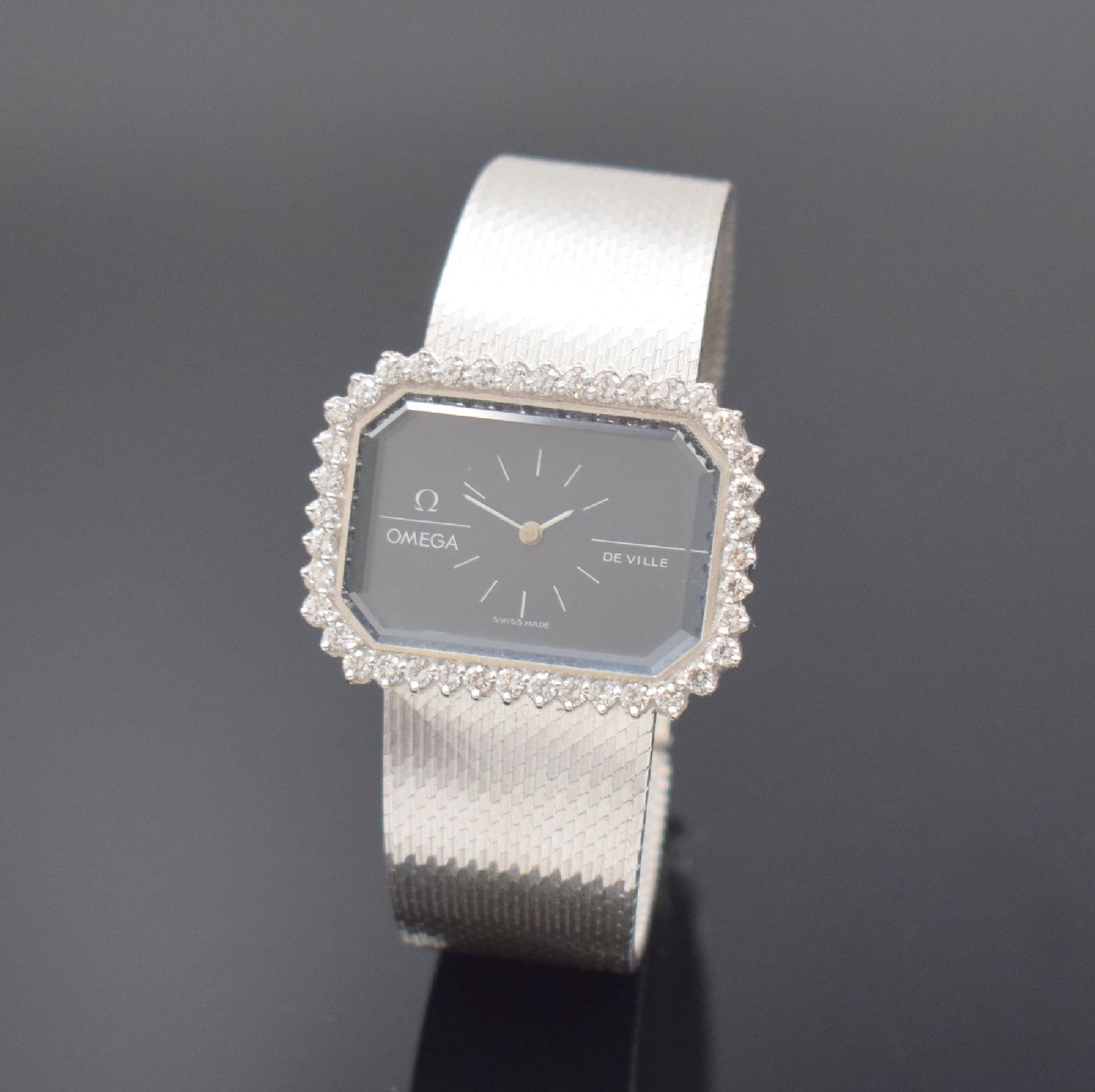 OMEGA rare 18k white gold ladies wristwatch DE VILLE: OMEGA rare 18k white gold ladies wristwatch DE VILLE 'Emeraude' designed by Andrew Grima reference 8343, Switzerland around 1972, manual winding, two-piece construction case, snap on case back, milana