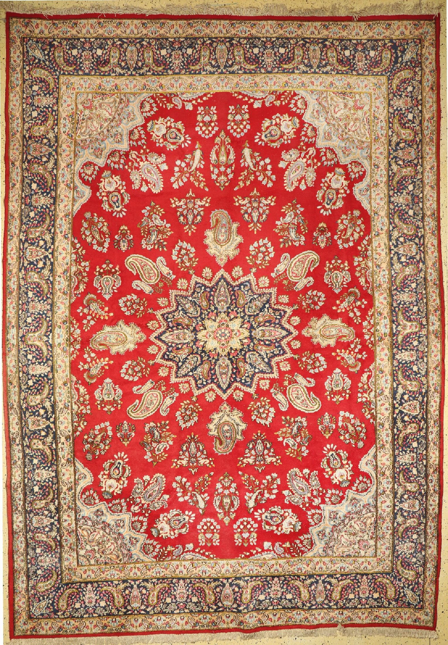 Kirman, Persia, approx. 50 years, wool on cotton: Kirman, Persia, approx. 50 years, wool on cotton, approx. 420 x 300 cm, condition: 1-2. Rugs, Carpets & Flatweaves