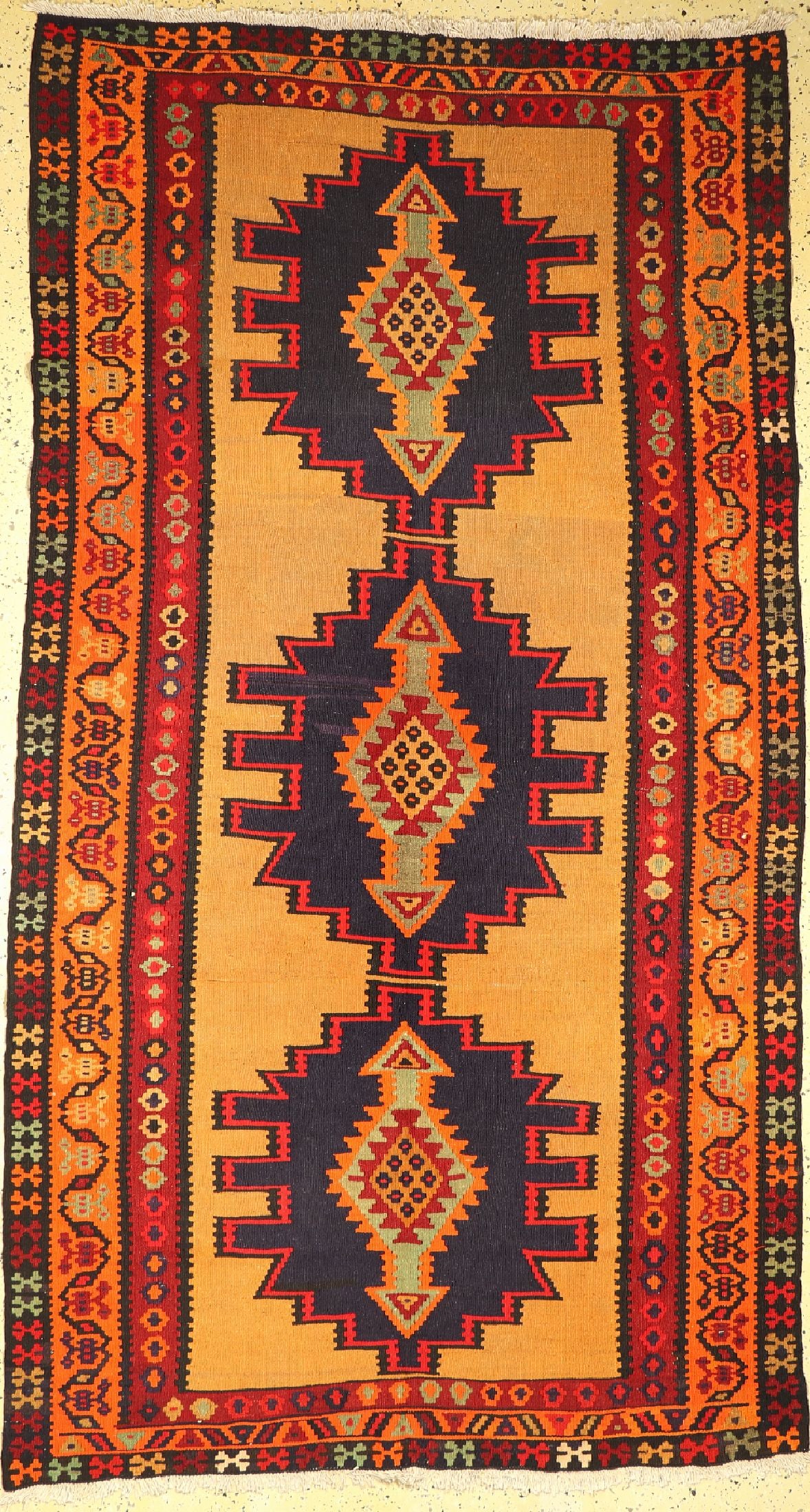 Village Kilim, Persia, Malayer Region, around 1950, wool (1 of 1)