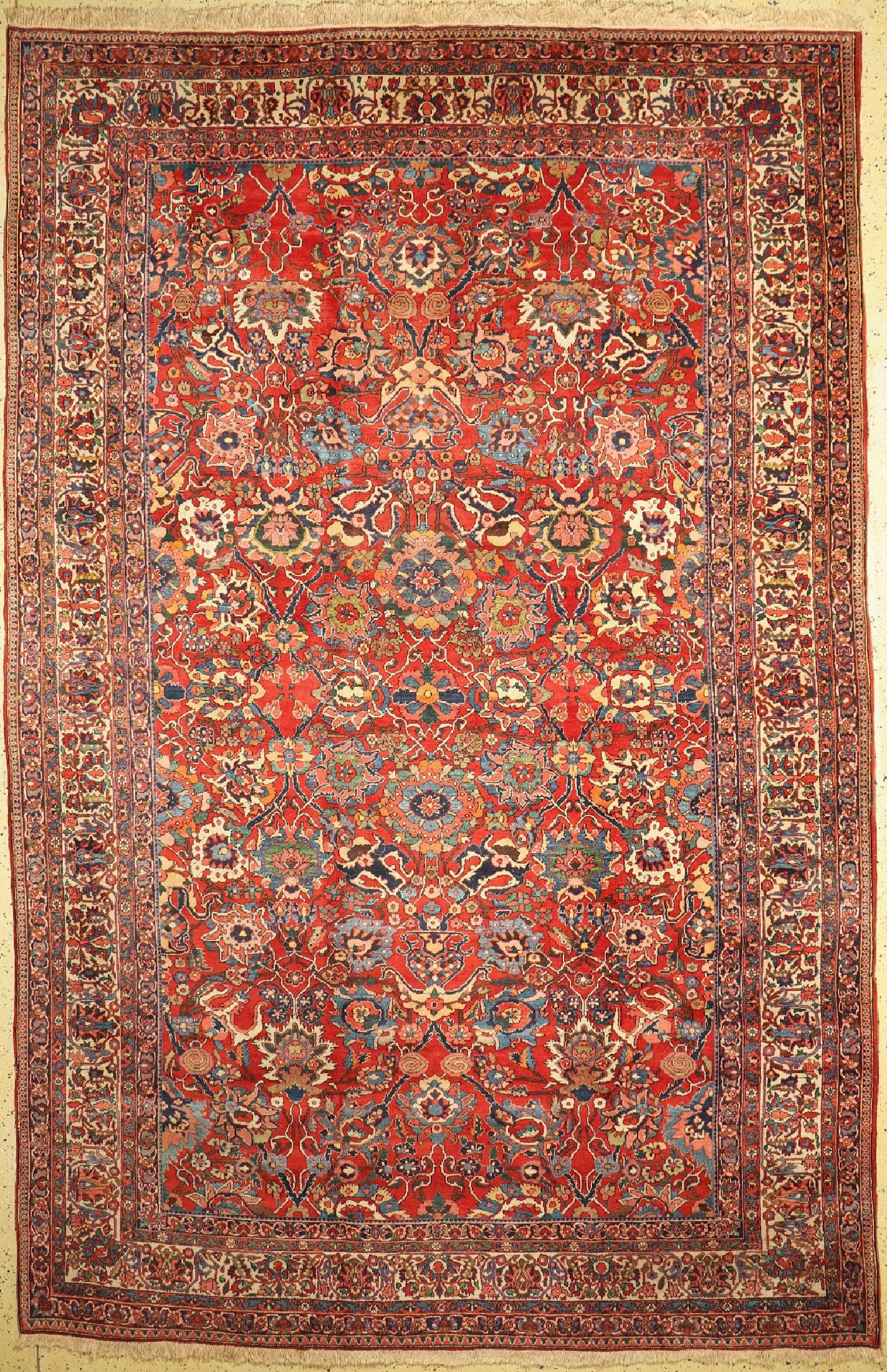 Bakhtiar old fine, Persia, around 1940, wool on cotton (1 of 5)