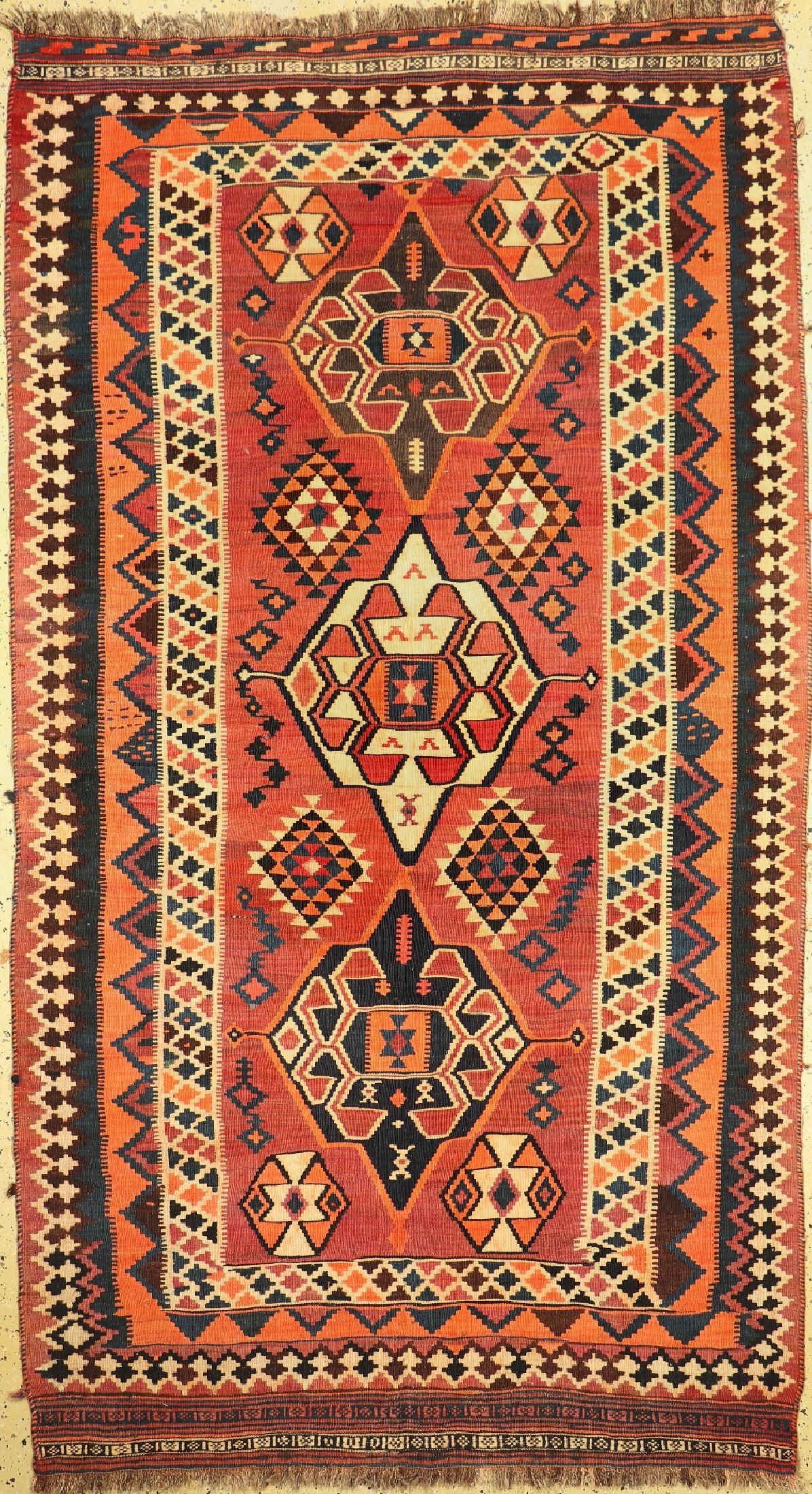 Bakhtiar Kilim, Persia, around 1940/1950, woolon wool (1 of 6)