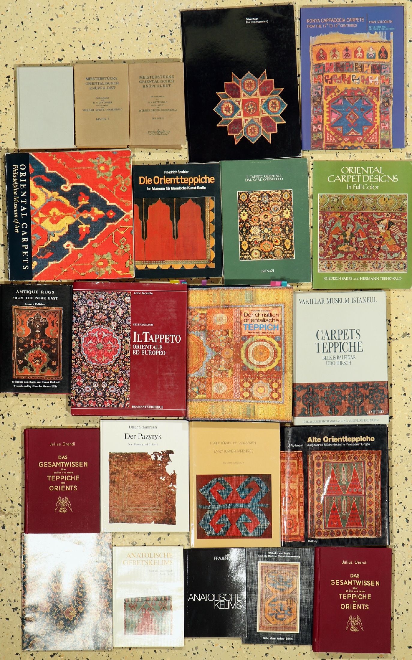 Collection of 22 books of carpet literature. Antique, old (1 of 4)