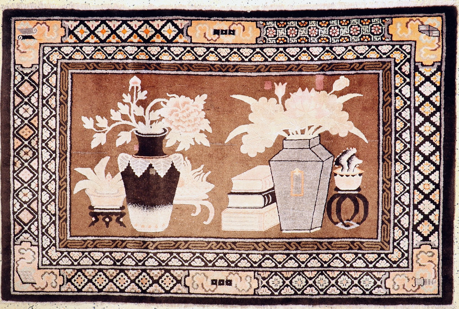 Pao Tow antique, China, around 1900, wool on cotton (1 of 6)