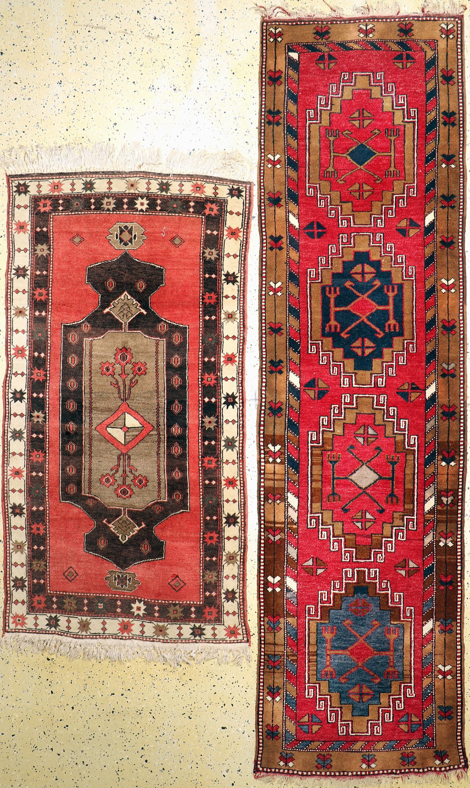 2 Lots Kurt, Turkey, approx. 60 years, wool onwool: 2 Lots Kurt, Turkey, approx. 60 years, wool onwool, approx. 310 x 85 cm &% approx. 190 x 100cm, condition: 2. Rugs, Carpets & Flatweaves