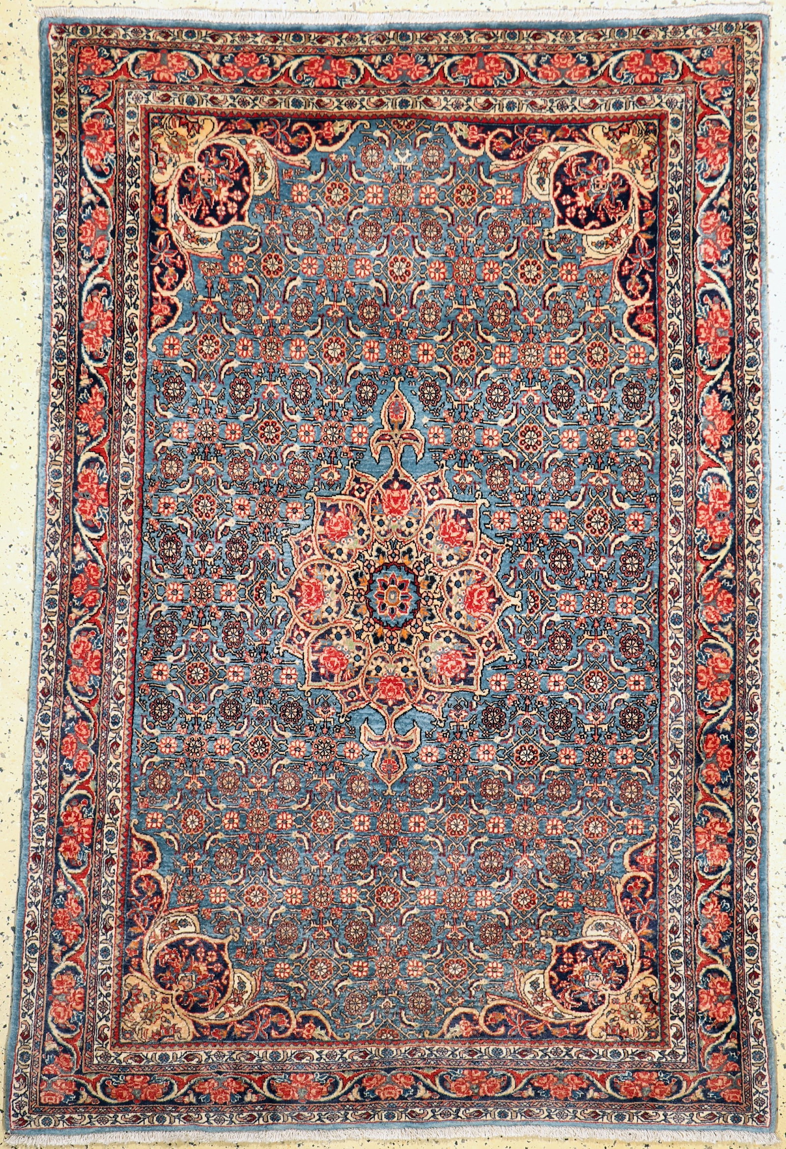 Bidjar fine, Persia, end of 20th century, corkwool on: Bidjar fine, Persia, end of 20th century, corkwool on cotton, approx. 200 x 140 cm, condition: 1-2. Rugs, Carpets & Flatweaves