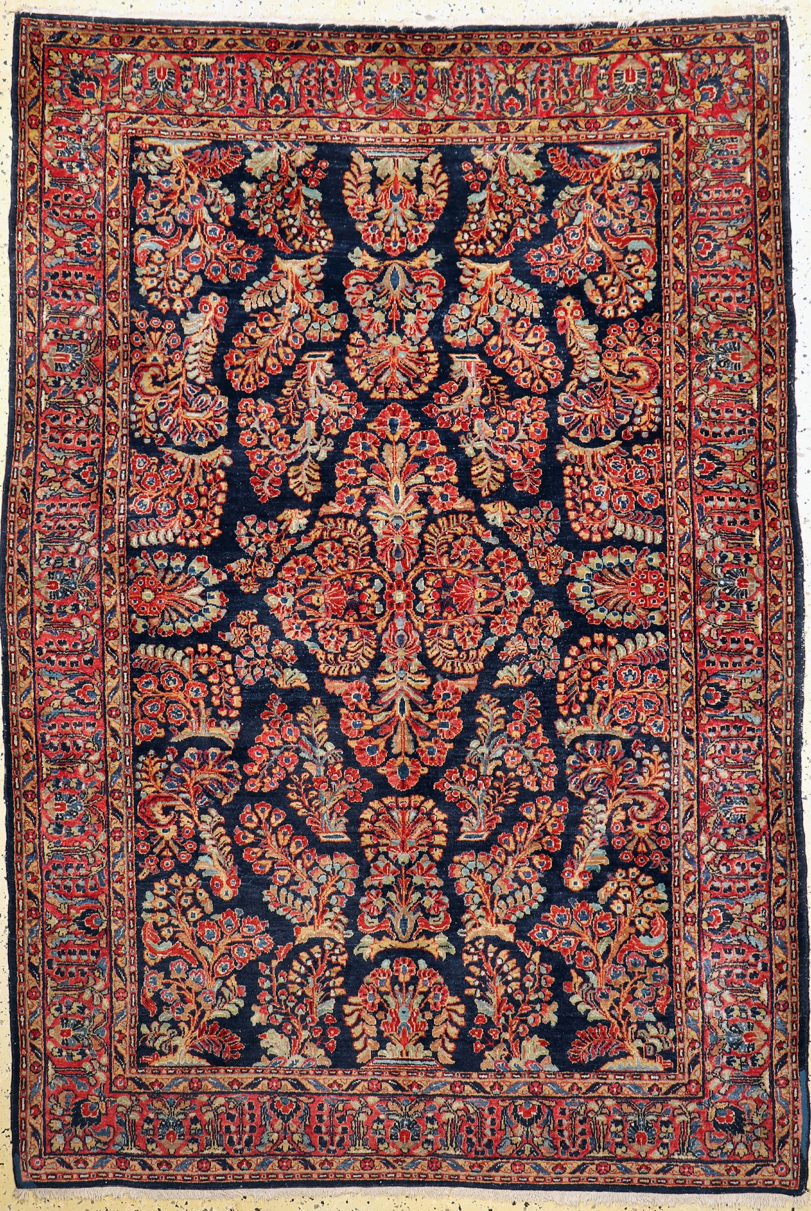 Us Re-Import Saruk Mohajeran, Persia, around 1900, wool (1 of 7)