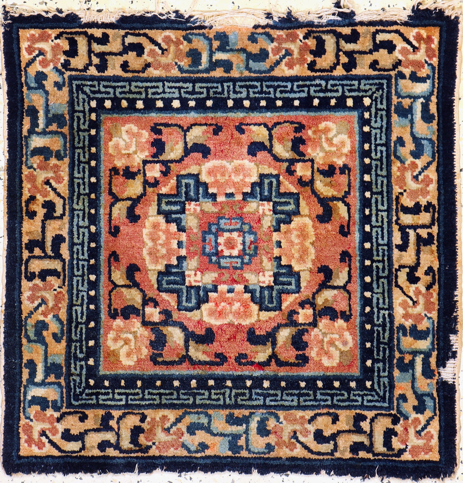 Ning Hsia bench carpet, China, around 1910/20,wool on (1 of 5)