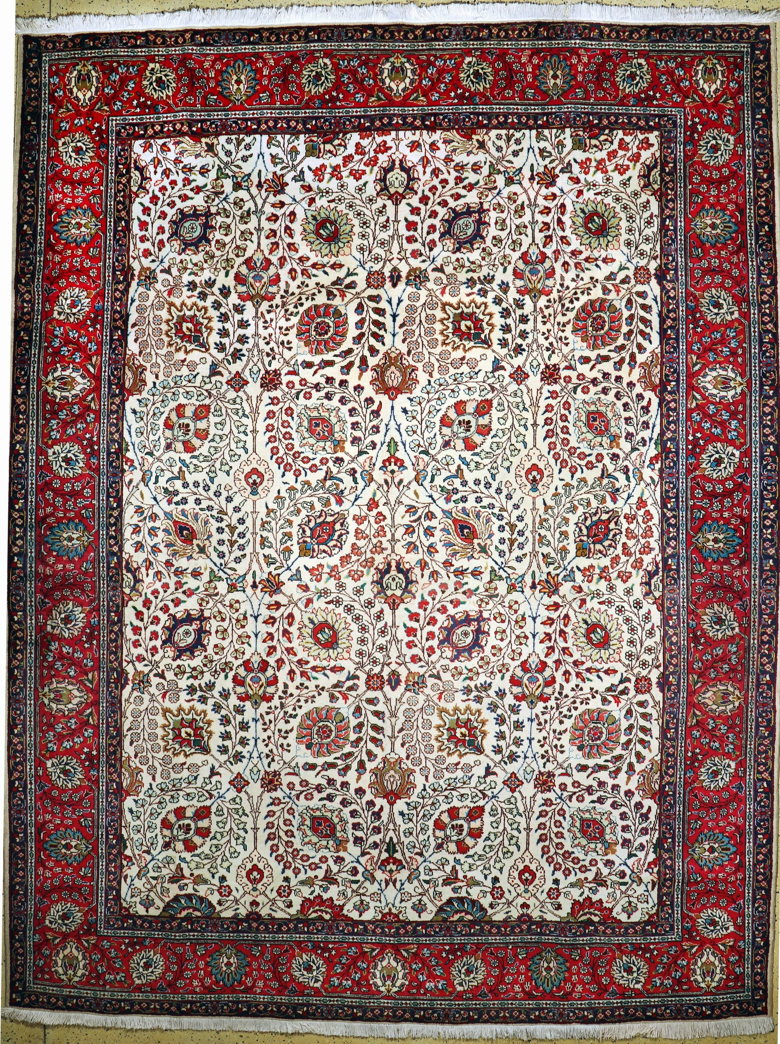 Tabriz, Persia, approx. 50 years, wool on cotton: Tabriz, Persia, approx. 50 years, wool on cotton, approx. 392 x 300 cm, condition: 2. Rugs, Carpets and Flatweaves