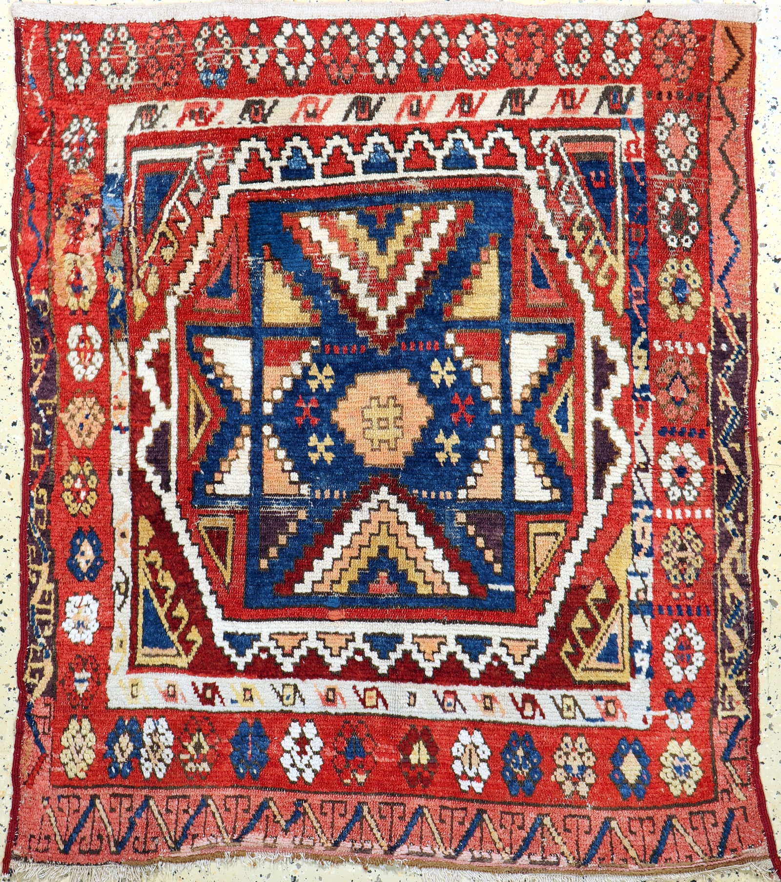 Konya antique, Turkey, 19th century, wool on wool: Konya antique, Turkey, 19th century, wool on wool, approx. 130 x 110 cm, condition: 4. Rugs, Carpets and Flatweaves