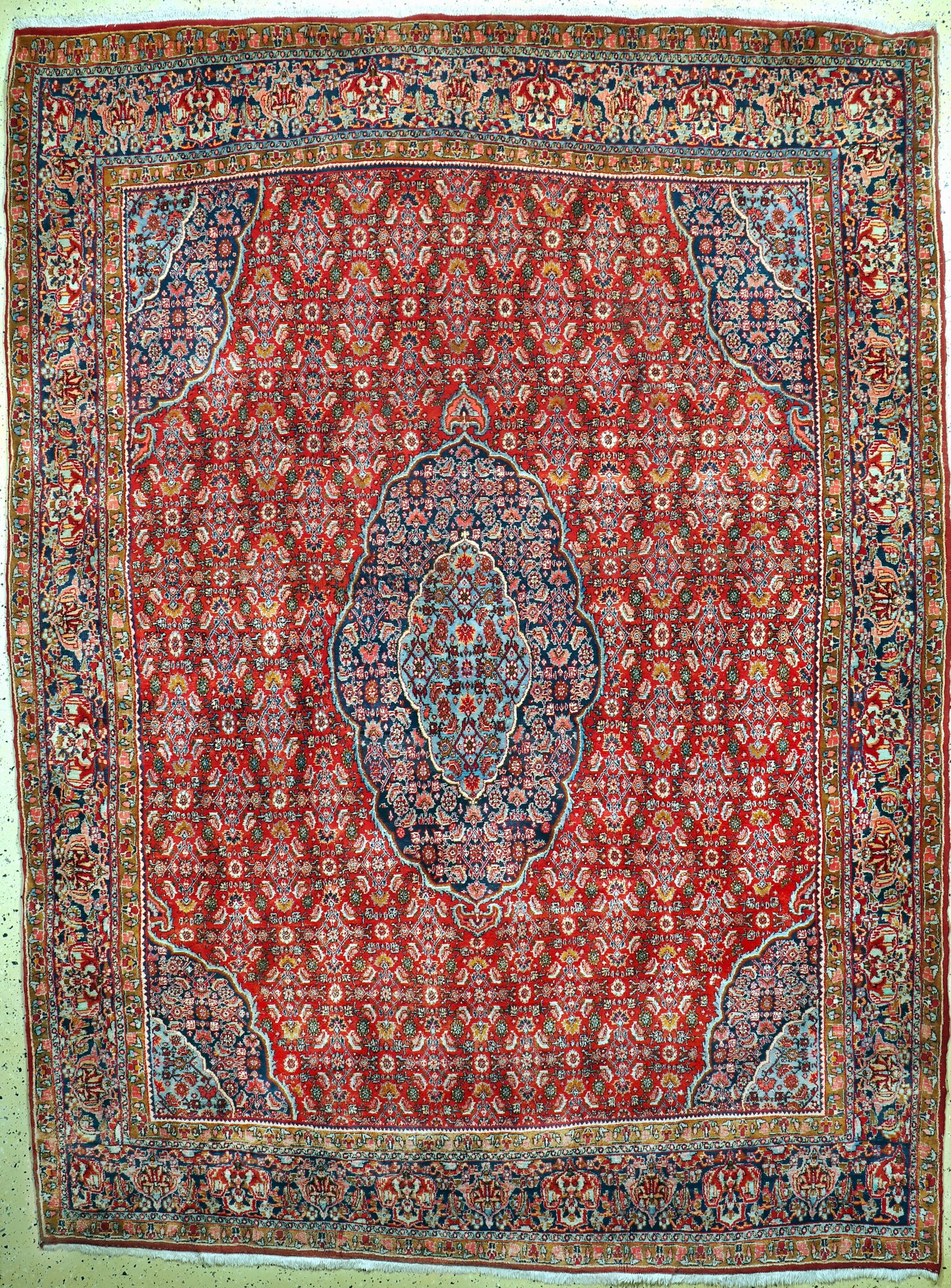 Bijar old, Persia, mid 20th century, wool on cotton: Bijar old, Persia, mid 20th century, wool on cotton, approx. 340 x 253 cm, cleaned, condition: 2. Rugs, Carpets & Flatweaves