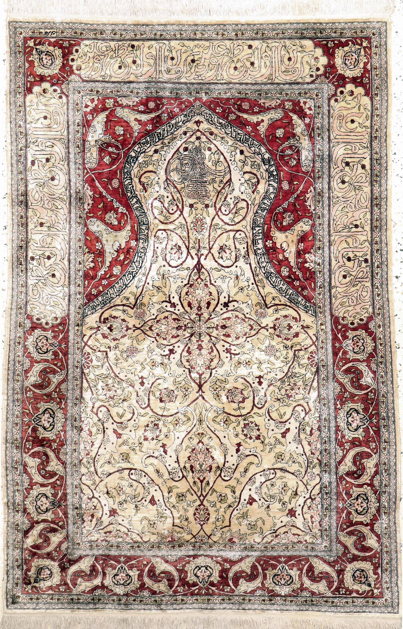 Hereke silk signed, Turkey, early 20th century (1 of 9)