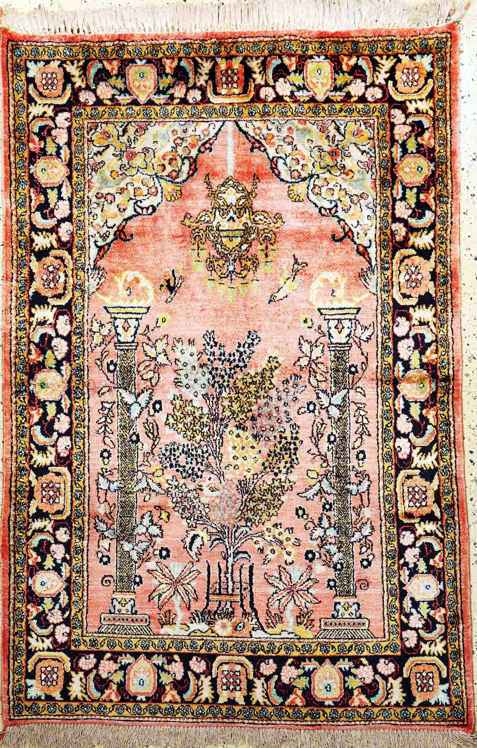 Qum silk, Persia, mid -20th century, pure natural: Qum silk, Persia, mid -20th century, pure natural silk, approx. 158 x 110 cm, condition:2. Rugs, Carpets & Flatweaves