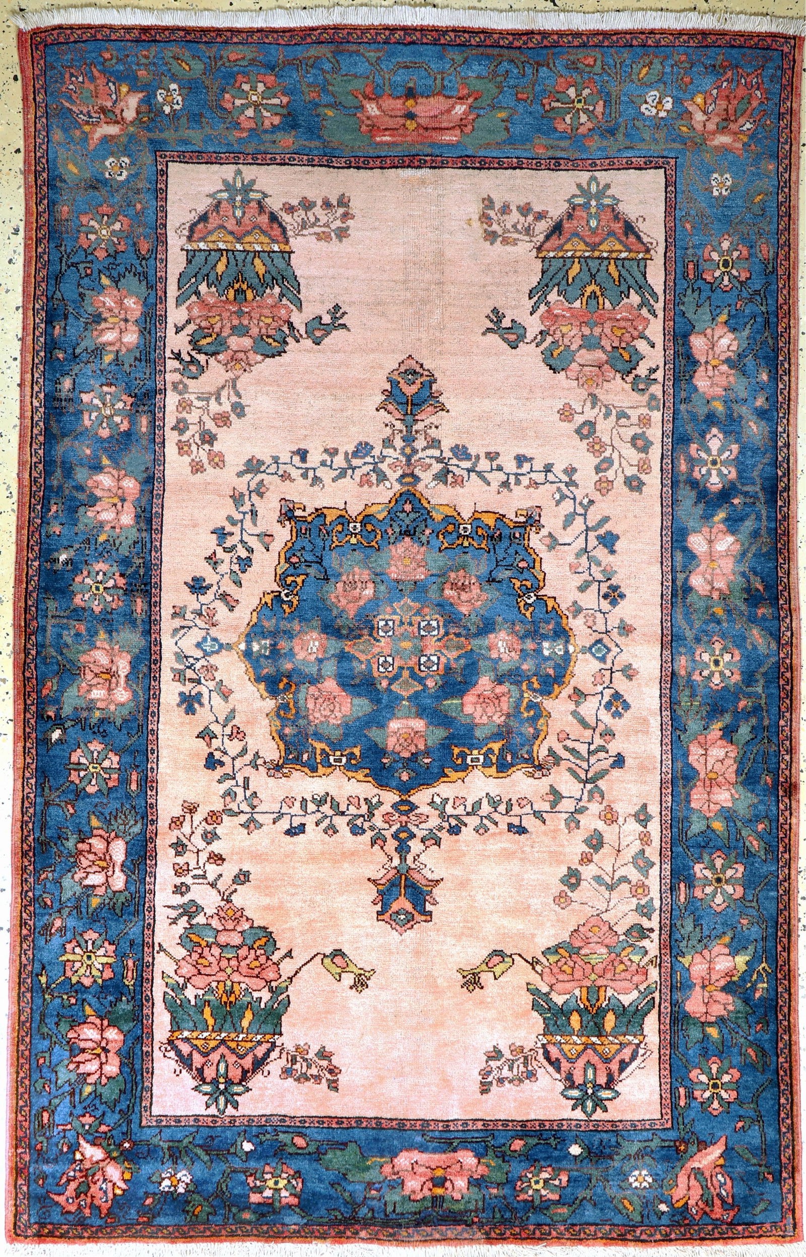 Bakhtiar old, Persia, early 20th century, woolon cotton: Bakhtiar old, Persia, early 20th century, woolon cotton, approx. 205 x 154 cm, cleaned, condition: 2-3, (restored). Rugs, Carpets & Flatweaves
