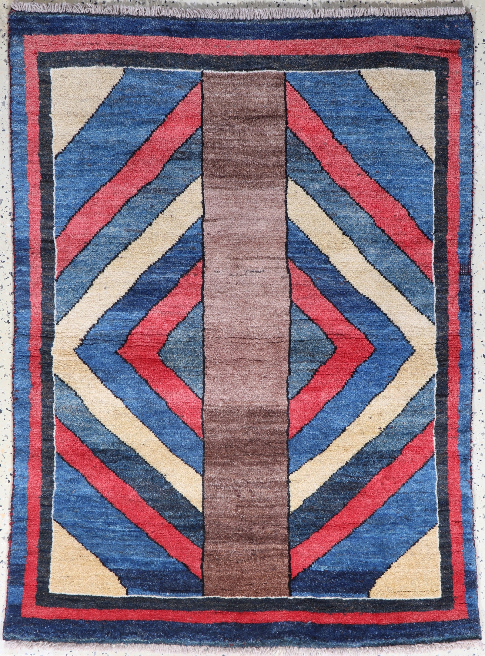 Gabbeh old, Persia, mid 20th century, wool on wool: Gabbeh old, Persia, mid 20th century, wool on wool, approx. 143 x 104 cm, small moth-trail, condition: 2. Rugs, Carpets & Flatweaves