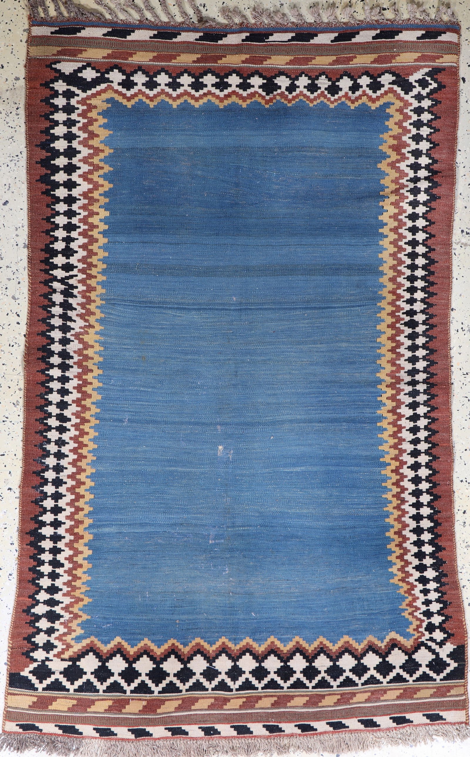 Ghashgai Kilim, Persia, early 20th century, wool on: Ghashgai Kilim, Persia, early 20th century, wool on wool, approx. 190 x 115 cm, condition:2 (hole). Rugs, Carpets & Flatweaves
