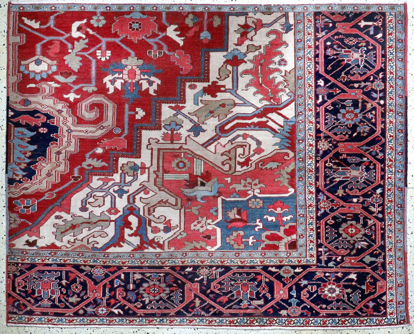 Antique Heriz fragment, Persia, around 1900, wool on: Antique Heriz fragment, Persia, around 1900, wool on cotton, approx. 152 x 190 cm, condition: 2. Antique, old and decorative collector Orientalrugs, Carpets, Textiles and Flatweaves
