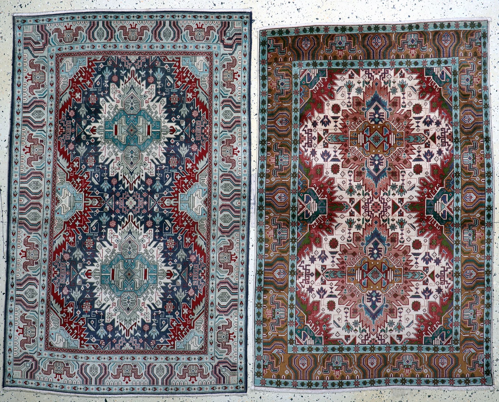 2 lots of Tabriz fine(40 Raj), Persia, mid- 20th: 2 lots of Tabriz fine(40 Raj), Persia, mid- 20th century, corkwool on cotton, approx. 155 x 100 cm, cleaned, condition: 2. Rugs, Carpets& Flatweaves