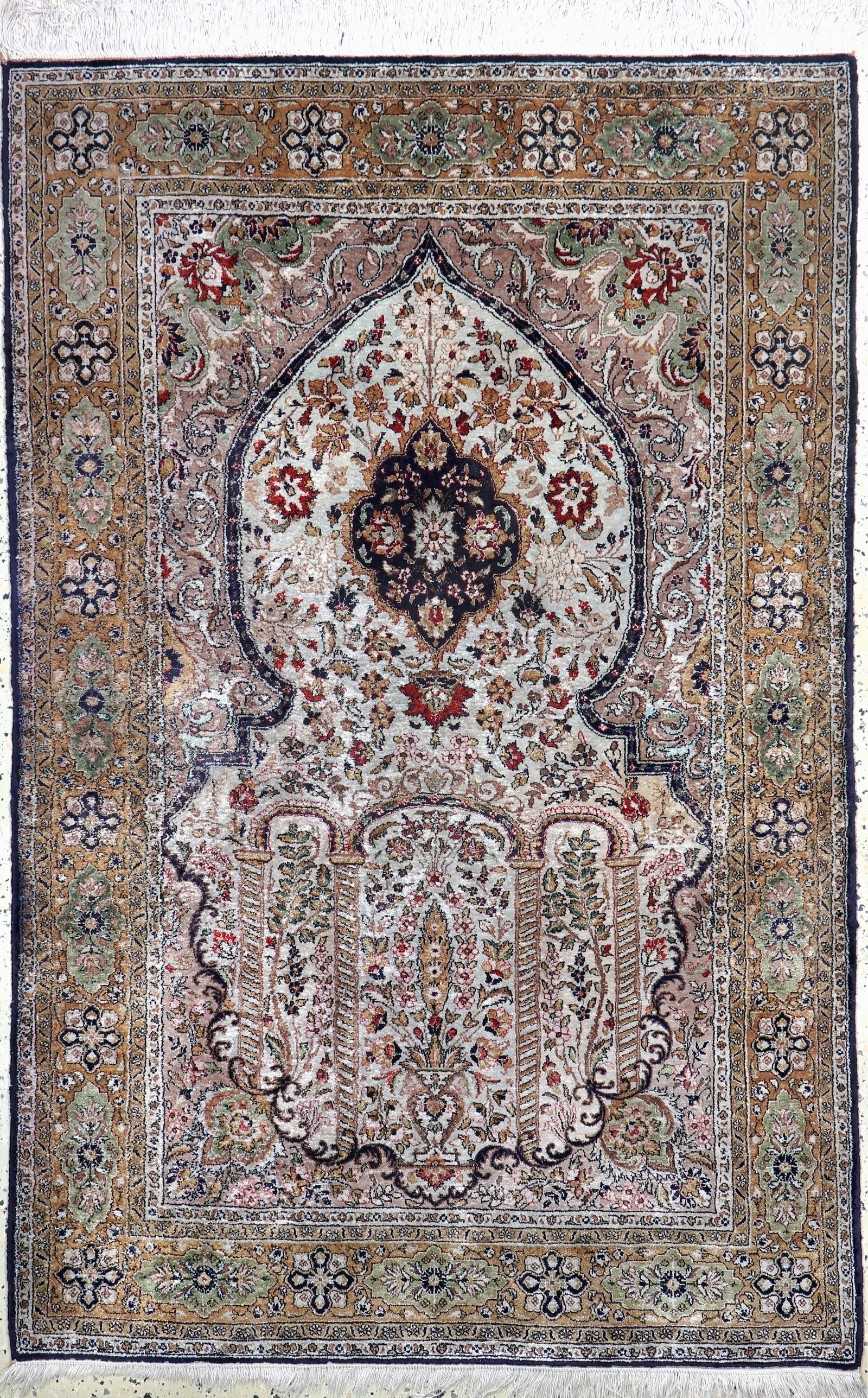 Qum silk, Persia, mid-20th century, pure natural: Qum silk, Persia, mid-20th century, pure natural silk, approx. 165 x 107 cm, condition:2 (stained). Rugs, Carpets & Flatweaves
