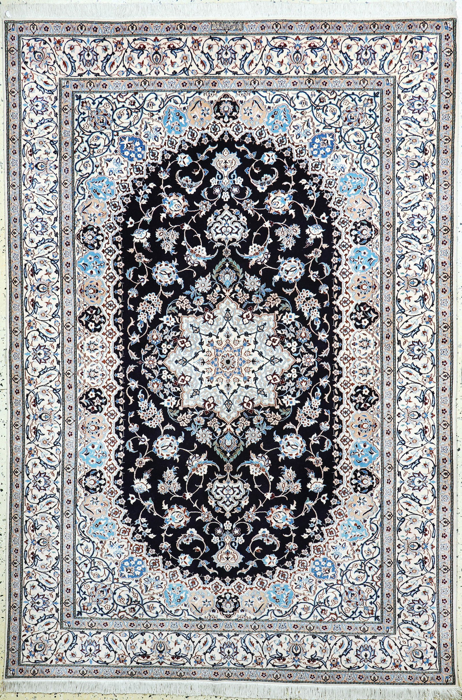 Nain fine(6 La) Persia, Persia, late 20th century (1 of 9)