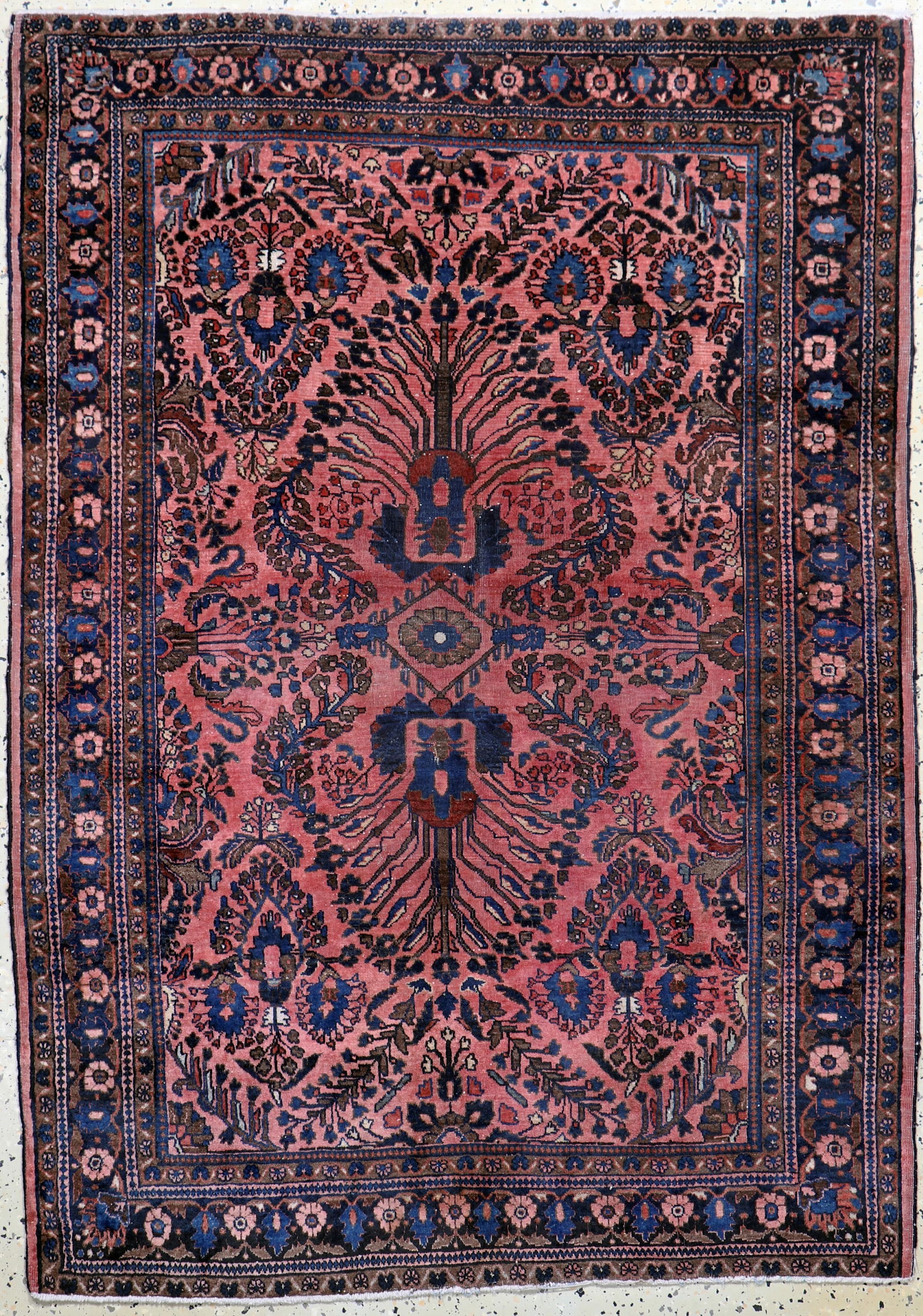 Us Re-Import Saruk, Persia, around 1900, wool on cotton (1 of 5)